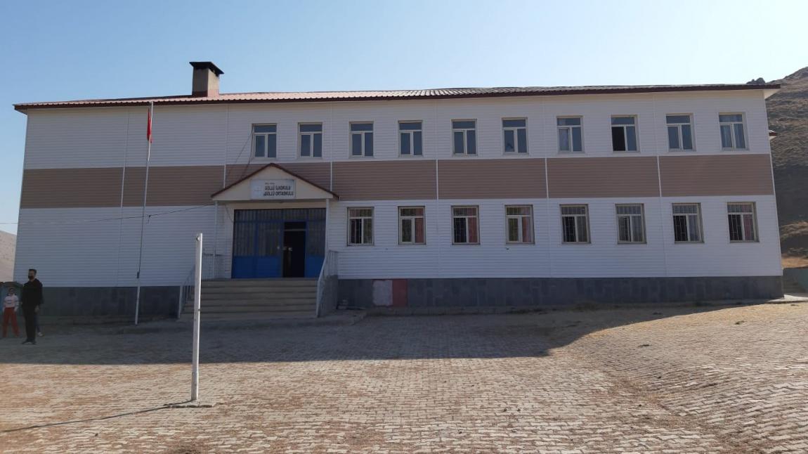 Göllü Köyü İlkokulu Fotoğrafı